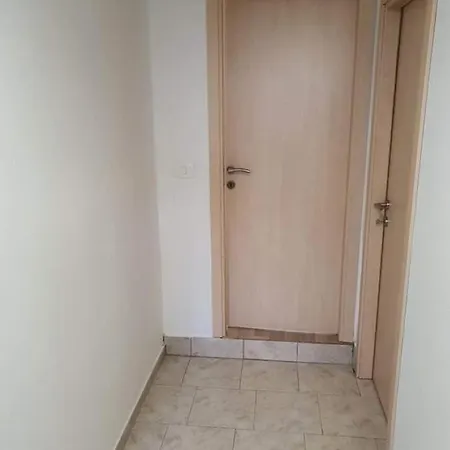 Aldi 2 Apartment Pula